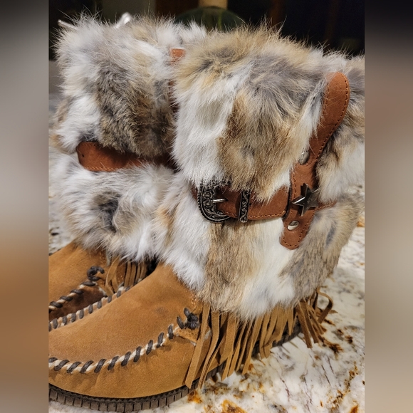 El Vaquero Tahoe Rabbit Fur Fringe Boots 37